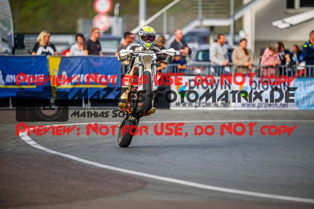 MaZZes_FotoMatrix_231001_5698 | UE40