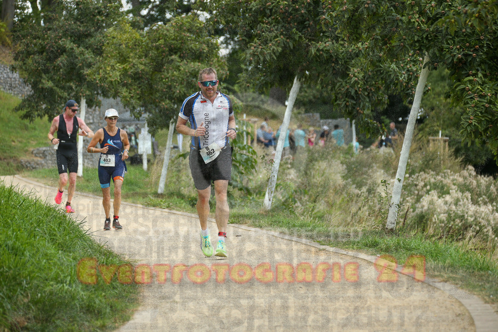 250824_1354_EX1_4174 | Sportfotografie im Rhein-Sieg Kreis, Köln, Bonn, NRW, Rheinland Pfalz, Hessen, etc. Unser Tätigkeitsfeld umfasst den Laufsport vom Volkslauf über den Marathon, Duathlon, Triathon bis zum Ultralauf wie Kölnpfad Ultra oder Schindertrail.