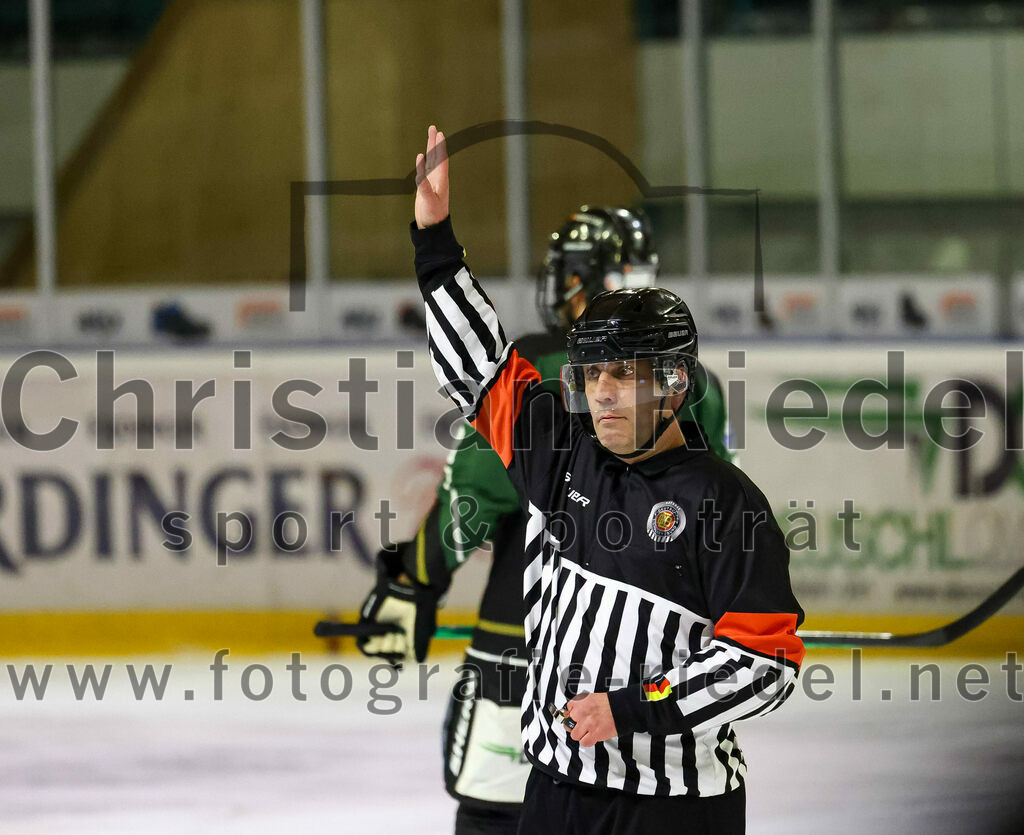 2023-03-14_027_TSV_Erding_gegen_TEV_Miesbach | Erding, Deutschland, 14.03.2023:
Eishockey, Bayernliga Playoffs 2022 / 2023, Halbfinale, TSV Erding gegen TEV Miesbach, Endergebnis: 5:3

Foto: Christian Riedel / fotografie-riedel.net