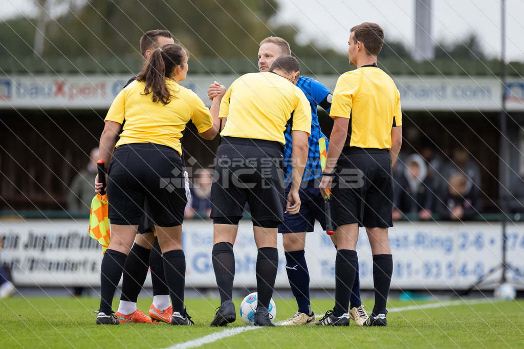 20251004_Picselweb-Fotografie_1R3_3090_web | Bezirkspokal Viertelfinale, SV Ahlerstedt/Ottendorf - SV Drochtersen/Assel II, Ergebnis 0:3. Foto: Jörg Struwe - picselweb.de - Realisiert mit Pictrs.com