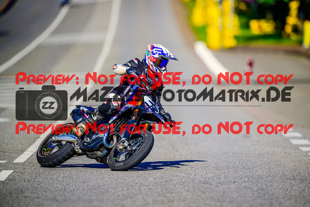 MaZZes_FotoMatrix_240816_6007705_4216 | UE40