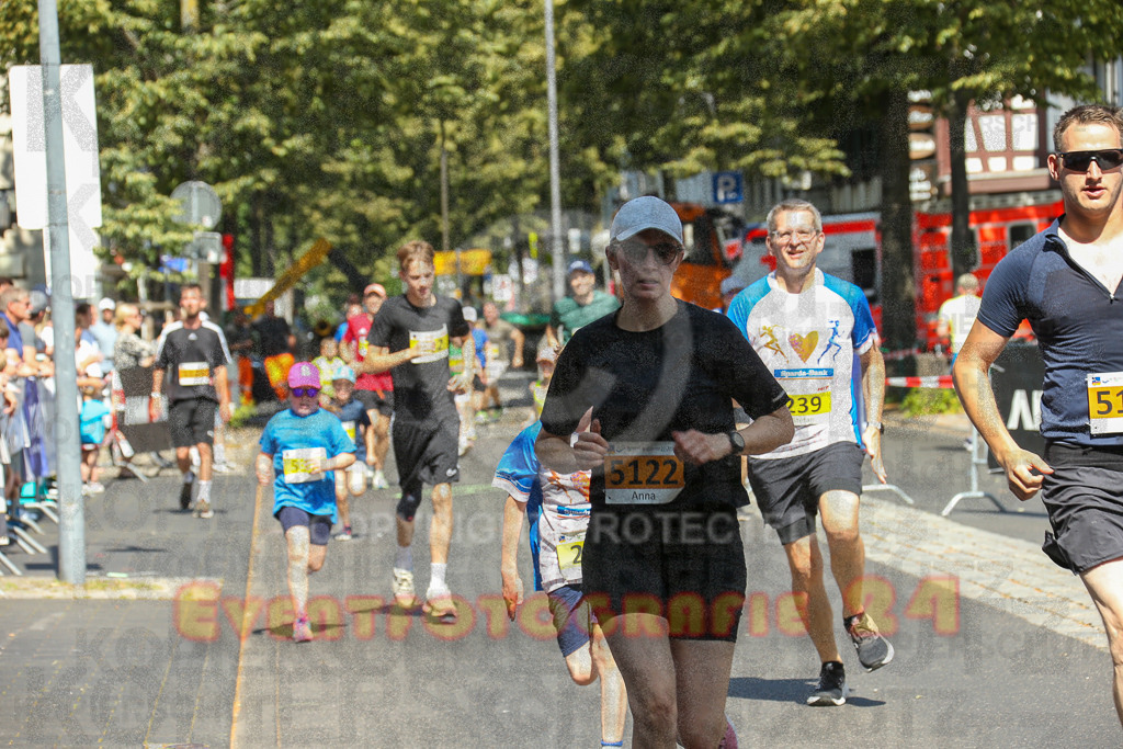 250621_1048_EX1_2672 | Sportfotografie im Rhein-Sieg Kreis, Köln, Bonn, NRW, Rheinland Pfalz, Hessen, etc. Unser Tätigkeitsfeld umfasst den Laufsport vom Volkslauf über den Marathon, Duathlon, Triathon bis zum Ultralauf wie Kölnpfad Ultra oder Schindertrail.