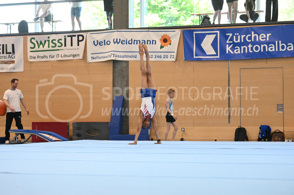 104. Zürcher Kunstturnertage Neftenbach - 14. May 2022 | 104. Zürcher Kunstturnertage Neftenbach
Turnhalle Ebni, Neftenbach
Programm 3/4 (P3/P4)
Bild: Sportfotografie Markus Aeschimann | www.markus-aeschimann.ch - Realisiert mit Pictrs.com