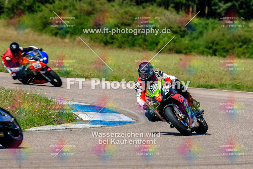 060-3068 | Hier findet Ihr Bilder von Touristenfahrten auf der Nürburgring Nordschleife oder von anderen Veranstaltungen die ich besucht habe. Viel Spass beim Durch Schauen 