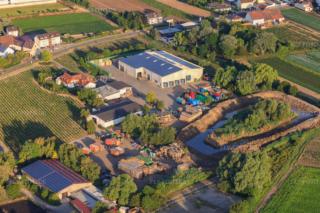 Sahler GdbR Frischgemüse Werk 2 | Luftbild: Sahler GdbR Frischgemüse Werk 2 im Ortsteil Dannstadt in Dannstadt-Schauernheim im Bundesland Rheinland-Pfalz in Deutschland. Foto: IMG_69552.jpg vom 04.07.2014 durch Werner Riehm/FLY-FOTO.de - Realisiert mit Pictrs.com