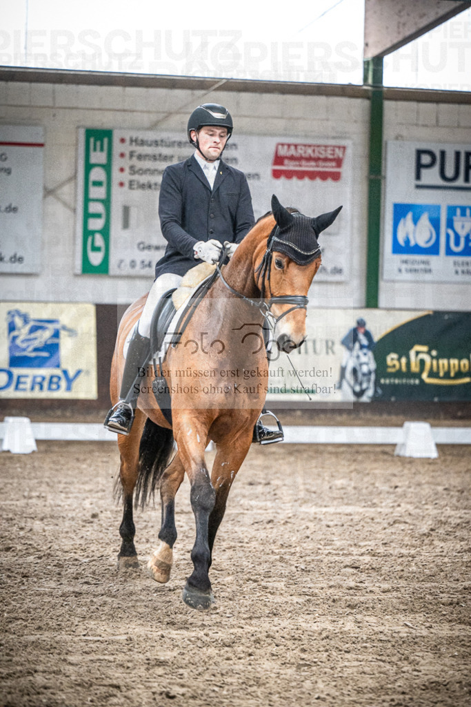 DOS_0991 | Entdecke hochwertige Reitturnierfotos von Foto Oger. Professionell, emotional und authentisch – jetzt Lieblingsmomente im Shop bestellen.Deutschlandweite Turnierfotografie. - Realisiert mit Pictrs.com