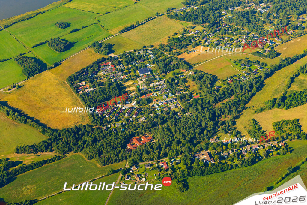 Bild der Stadt Pruchten - Die Luftaufnahme wurde 2025 vom UL-Flugzeug heraus erstellt ( keine Drohne ) - Hochauflösende Luftaufnahme - für professionelle Ausdrucke geeignet. Die Geschenkidee !Hier alle&nbsp;Infos zur Lizenzierung der LuftaufnahmeWir fliegen auch dieses Jahr wieder in Ihre Region um Luftbilder zu erstellen.- Luftbild anfragen
