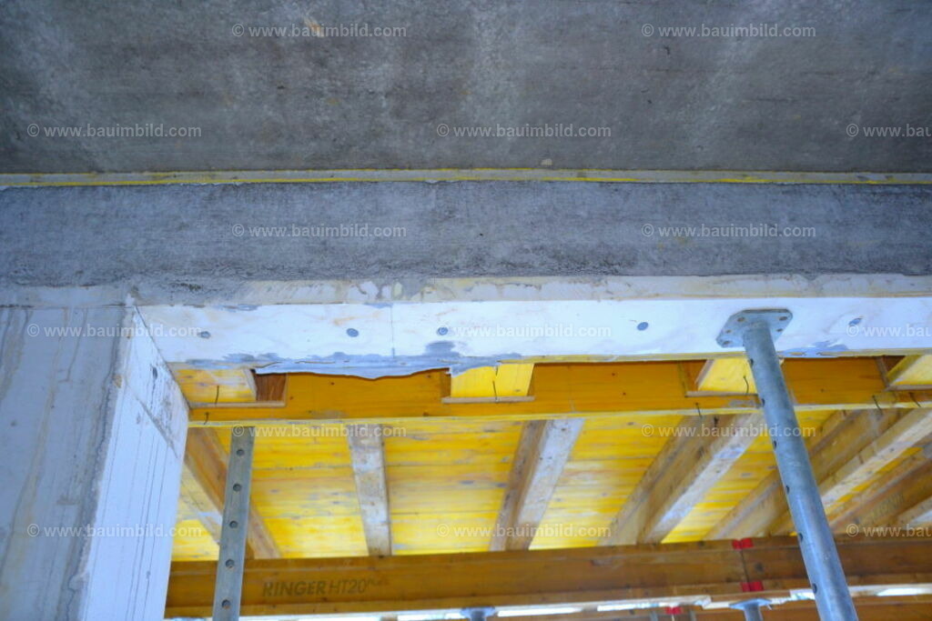 bib-lg04-sonstige-betonarbeiten-0740 | Nach LV-Leistungsgruppen sortierte Detailfotos über den Bau eines Hauses. Alle Hausbau-Bilder direkt vom Urheber und Autor der Website Haus-Selber-Bauen.com