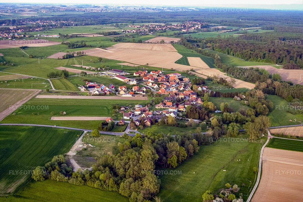 Aerial view: Hinterfeld district from the west in Walbourg in the state Bas-Rhin, France.Photo: IMG_10679.jpg taken on 05/04/2008 by Werner Riehm/FLY-FOTO.comResolution of the original: 3456 x 2304 px
