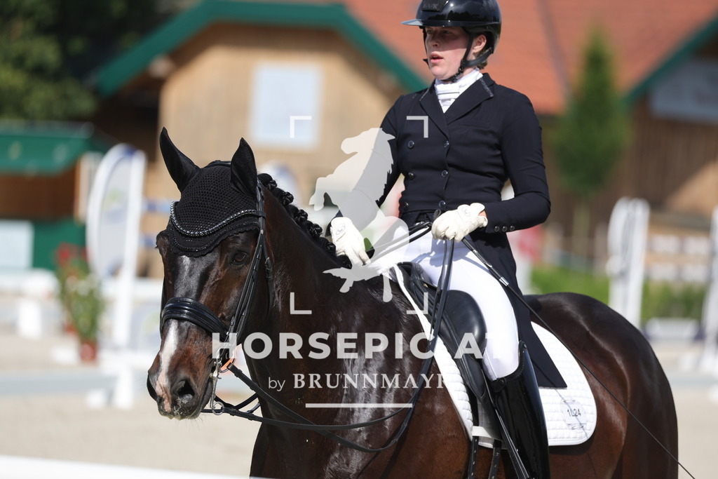 0P6A6747 | Willkommen bei Brunnmayr - Design & Fotografie – Ihrem Spezialisten für Reitturniere und Pferdeveranstaltungen in Oberösterreich, Salzburg und Bayern! Seit über 17 Jahren sind wir leidenschaftlich dabei.