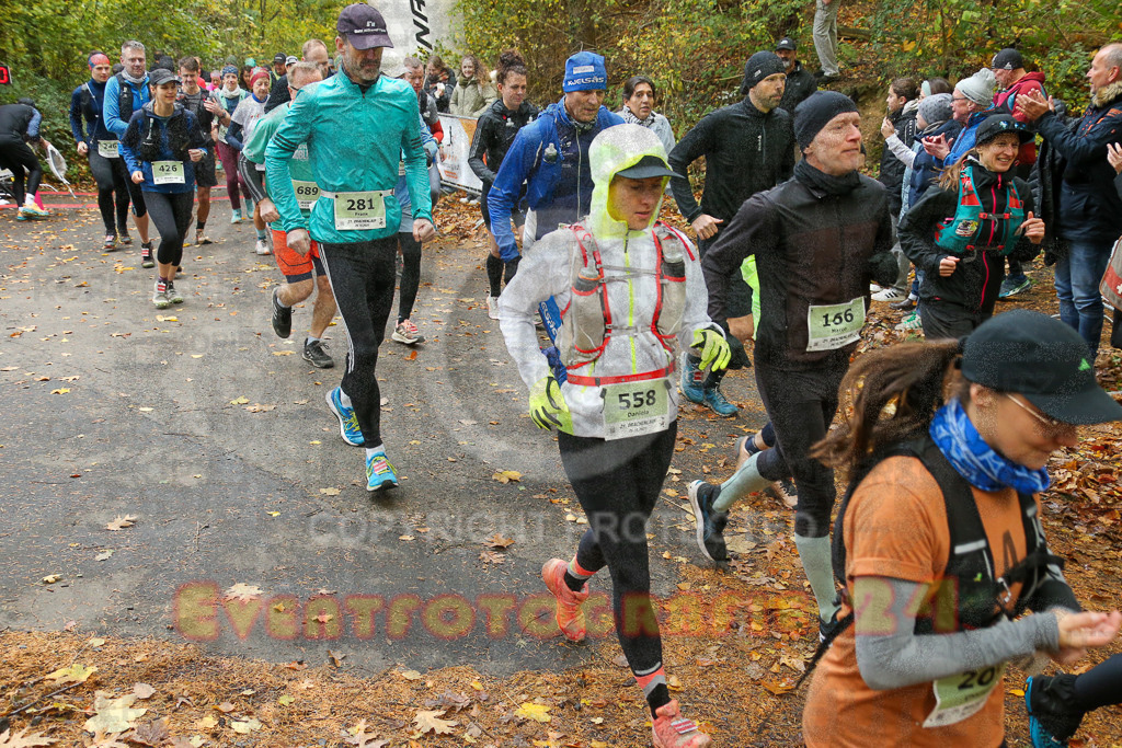 251026_1002_EX1_9700 | Sportfotografie im Rhein-Sieg Kreis, Köln, Bonn, NRW, Rheinland Pfalz, Hessen, etc. Unser Tätigkeitsfeld umfasst den Laufsport vom Volkslauf über den Marathon, Duathlon, Triathon bis zum Ultralauf wie Kölnpfad Ultra oder Schindertrail.
