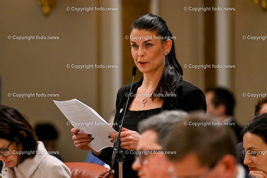 Landhaus Linz_ Promenade_ Landtagssitzung_ 25.01.2024-72 | 25.01.2024, Landhaus Linz AUT, Promenade, Landtagssitzung, im Bild Dagmar Haeusler (MFG, LAbg.)