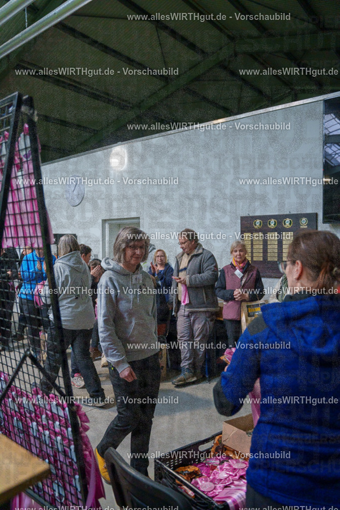 7R506637 | Professionelle Tierfotografie in Mönchengladbach von Daniel Wirth (allesWIRTHgut). Liebevolle & natürliche Bilder von Hunden & Katzen für unvergessliche Erinnerungen.