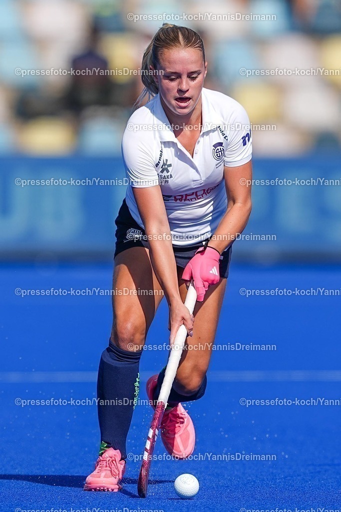 xydrx10082501027 | 10.08.2025, xydrx, Frauen EuroHockey Championship 2025, Gruppenphase, Gruppe B, England - Schottland, Sparkassenpark Mönchengladbach: Ellie Mackenzie (SCO #35)