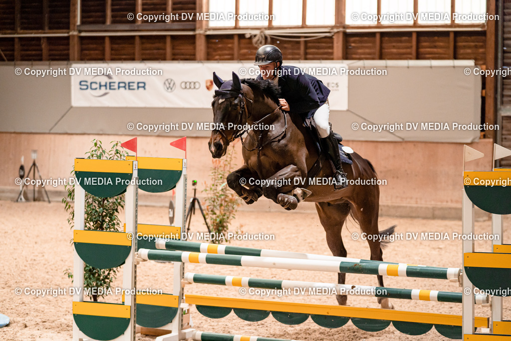 Springen Tag 1-212 | dv-media-shop - Realisiert mit Pictrs.com