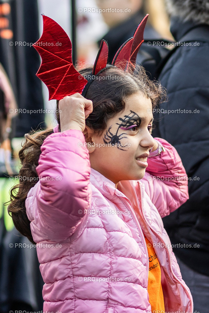 Sparda-Bank Halloween-Run Koeln 2023, 31.10.2023, Forstbotanischer Garten Rodenkirchen, Koeln | Impressionen vom Sparda-Bank Halloween-Run Koeln 2023, 31.10.2023, Forstbotanischer Garten Rodenkirchen, Koeln
