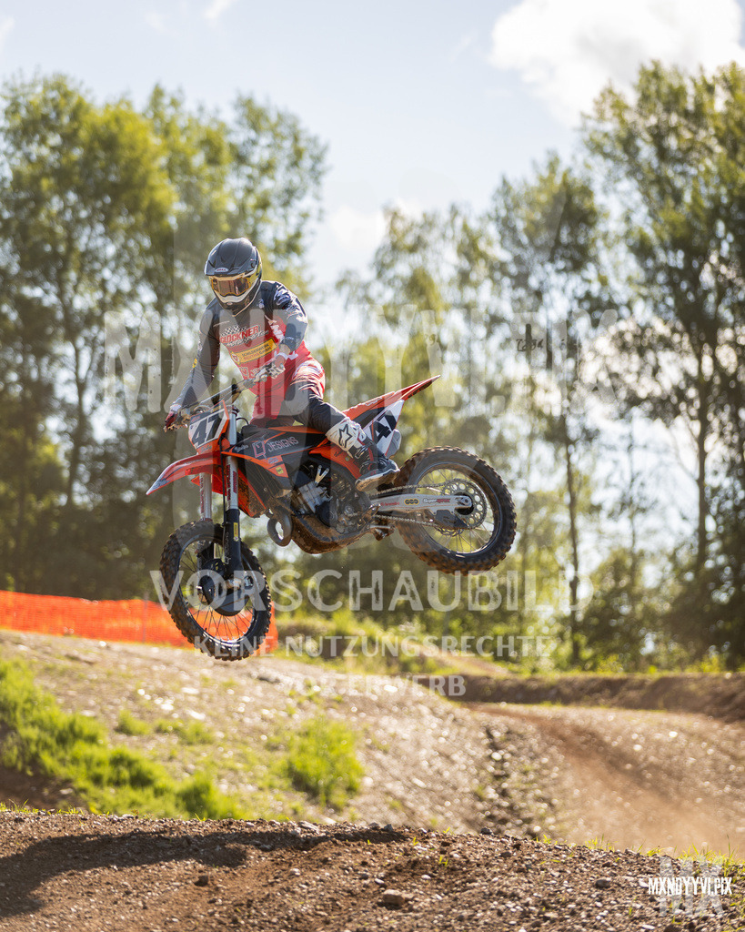 866A0670 | mxndyyvipix