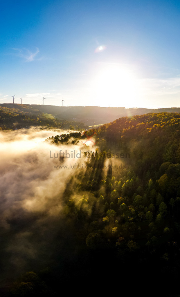 VollmerzImNebel3 | luftbild-osthessen - Realisiert mit Pictrs.com