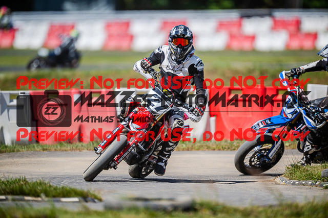 MaZZes_FotoMatrix_220702_6522 | S4