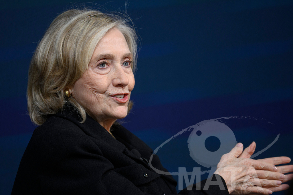 _DWA3730 | Die US-Politikerin Hillary Clinton auf der Veranstaltung Bridging Scholarship and Statecraft im Rahmen der Münchner Sicherheitskonferenz 2026. München, 13.02.2026 Bayern Deutschland  - Realisiert mit Pictrs.com