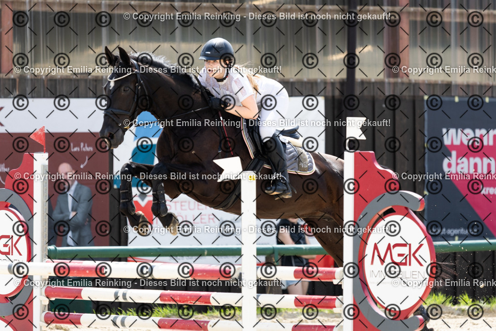 CL5A7056 | Emilia Reinking Fotografie - Realisiert mit Pictrs.com