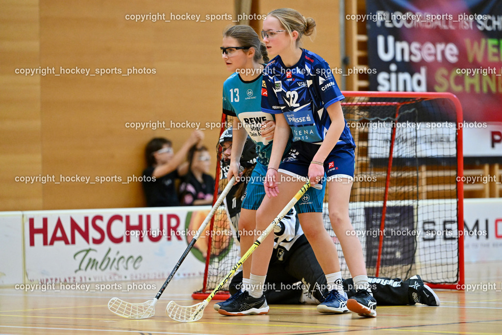 VSV Unihockey Damen vs. FCB München | #22 Robin Sonneveld VSV Unihockey, #13 Sophie Haushofer FCB München, VSV Unihockey Damen vs. FCB München, VSV Unihockey Damen vs. FCB München am 24.01.2026 in Villach (Ballspielhalle St. Martin), Austria, (Photo by Bernd Stefan)