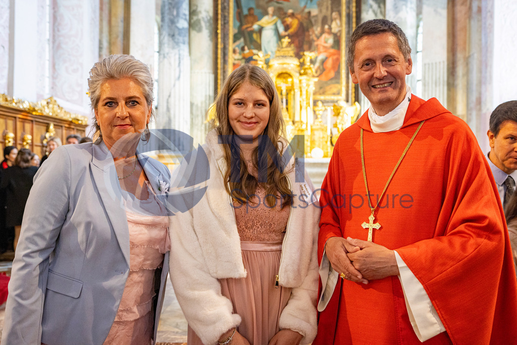 Trainproduction-20240519-1 | Firmung Klagenfurt-Dom 19.05.2024 10:30 Uhr