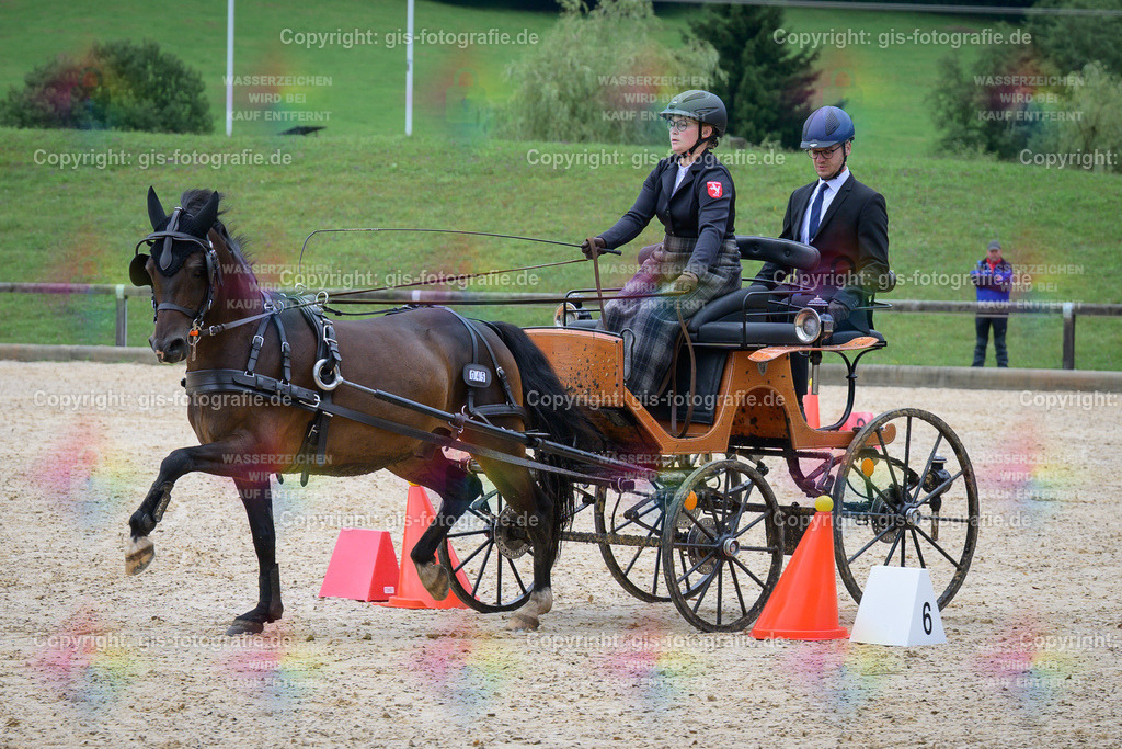 025_Esterhues_Lena_KegelF-M_1Sp_250727_02 | gis-fotografie