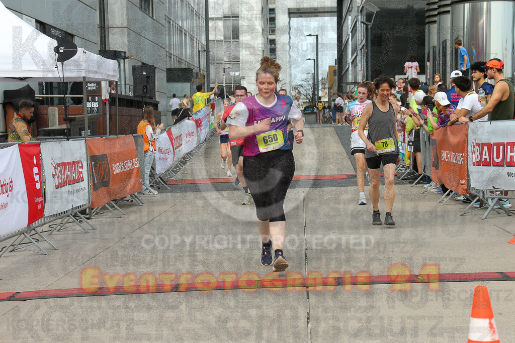 250920_1329_EX1_4926 | Sportfotografie im Rhein-Sieg Kreis, Köln, Bonn, NRW, Rheinland Pfalz, Hessen, etc. Unser Tätigkeitsfeld umfasst den Laufsport vom Volkslauf über den Marathon, Duathlon, Triathon bis zum Ultralauf wie Kölnpfad Ultra oder Schindertrail.