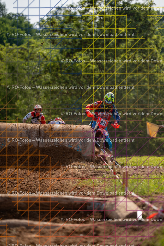 Wolfshausen 4 Lauf -340 | Sportfotografie von RO-Fotos: Motorsport, Motocross, Enduro, Laufveranstaltungen und Triathlon. Professionelle Fotos von Sportlern und Events. - Realisiert mit Pictrs.com