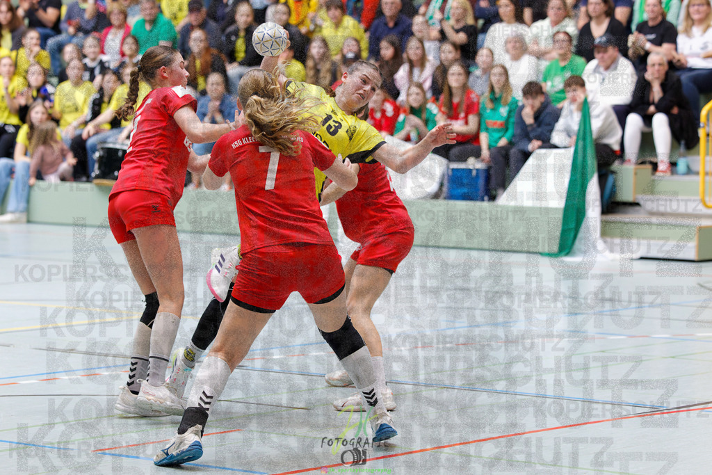 Hessenmeisterschaft wJC - Finale; HSG Kleenheim - HSG Weiterstadt/ Braunsh.Worf. | Hessenmeisterschaft wJC - Finale; HSG Kleenheim - HSG Weiterstadt/ Braunsh.Worf. am 22.03.2025 in Biedenkopf (Sporthalle Lahntalschule)Photo © 2025 - Jörg Heinrich - Realisiert mit Pictrs.com