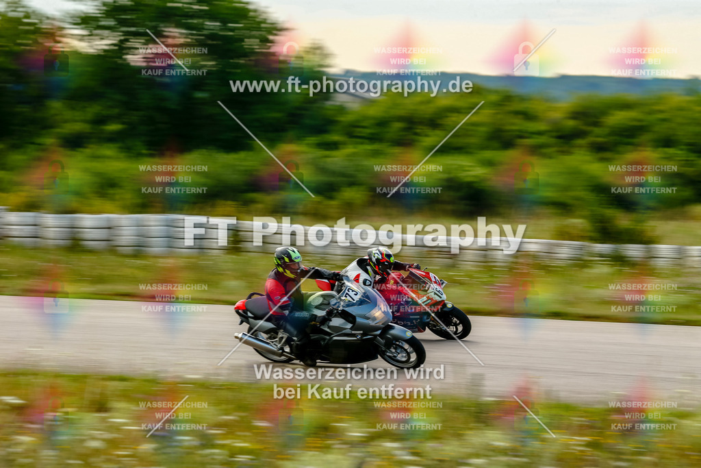 Chambley Juli-0115 | Hier findet Ihr Bilder von Touristenfahrten auf der Nürburgring Nordschleife oder von anderen Veranstaltungen die ich besucht habe. Viel Spass beim Durch Schauen 