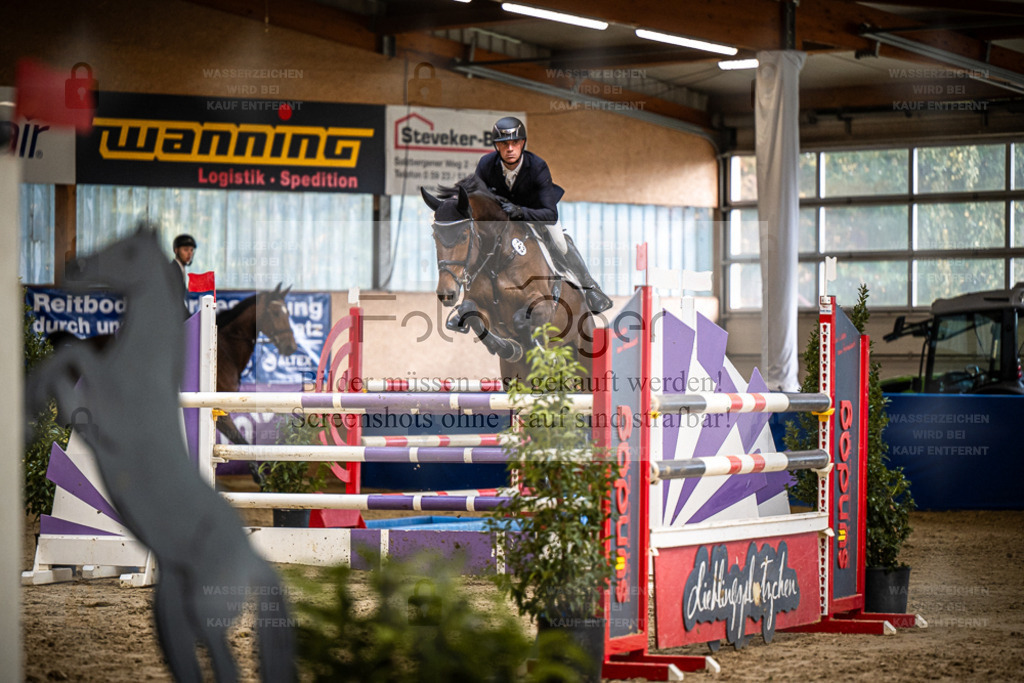 DOS_0560 | Entdecke hochwertige Reitturnierfotos von Foto Oger. Professionell, emotional und authentisch – jetzt Lieblingsmomente im Shop bestellen. - Realisiert mit Pictrs.com