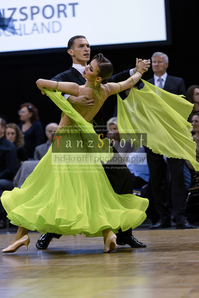 20241102_DM_HGR_Std_09804 | Tanzsportbilder, Standardtanz, Lateintanz, WDSF, DTV, LTVB, dancecomp, goc, hessen tanzt, blaues band der spree, walzer, tango, wiener walzer, slowfox, quickstepp, samba, rumba, cha-cha-cha, paso doble. jive, hd-kroft photography, turniertanzsport