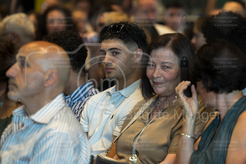 FeusiDiplomfeier_R6II3025 | Brigitte Münger / bmsportphotography - Realisiert mit Pictrs.com