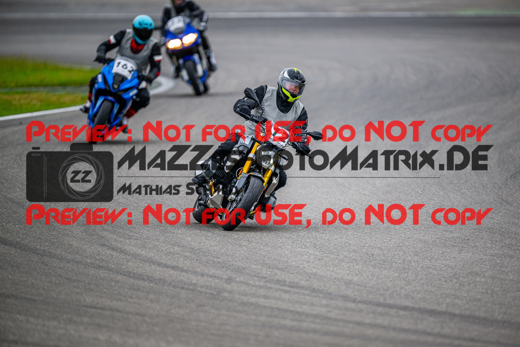 MaZZes_FotoMatrix_240702_6007705_1540 | INST