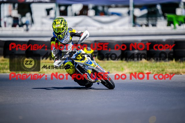 MaZZes_FotoMatrix_220703_0120 | ROOKIES