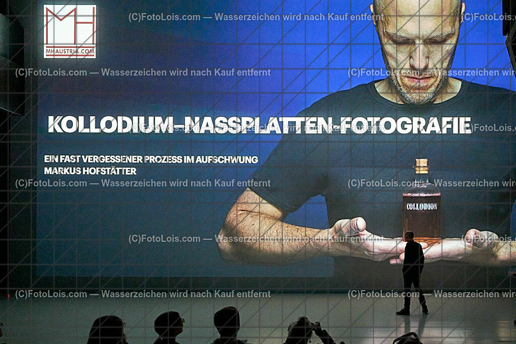 ALP8571_Linz_ARS-Elektr_MH_Nassplattenfotografie | (C)FotoLois.com, Alois Spandl, Linz an der Donau - ARS Elektronica Center, Multimediashow über Nassplattenfotografie von Markus Hofstätter, Fr 13. Oktober 2023.