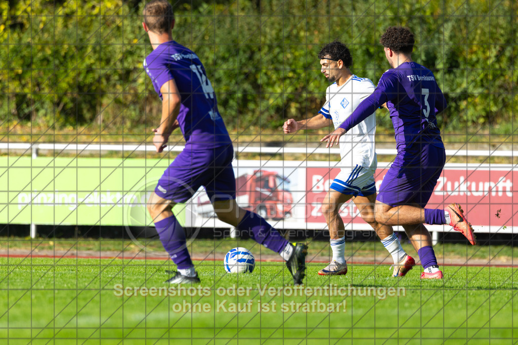20261010_160922_0234_(c)_by_PhotoPeet | #,1.FC Eislingen (weiß) vs. TSV Bernhausen (lila), Fussball, Landesliga 2 - wfv, 11. Spieltag, Saison 2026/2027, Rasenplatz, Eichbachstation, Haldenstraße, 73054 Eislingen, 10.10.2026 - 15:30 Uhr,Foto: PhotoPeet / Sport- &amp; Eventfotografie / Peter Harich
