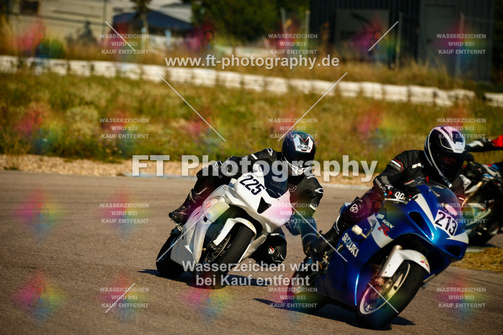 _MOT8320 | Hier findet Ihr Bilder von Touristenfahrten auf der Nürburgring Nordschleife oder von anderen Veranstaltungen die ich besucht habe. Viel Spass beim Durch Schauen 