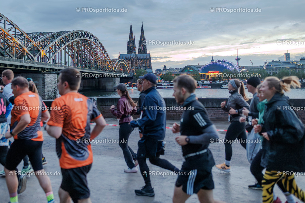 23. Nachtlauf des ASV Koeln; Koeln, 13.05.26 | Impressionen vom 23. Nachtlauf des ASV Koeln am 13.05.26 in der  von Koeln (Deutschland). Foto: BEAUTIFUL SPORTS/Bernd Hoffmann