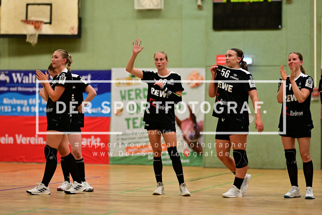 Handball I Frauen I Saison 2025-2026 I 3. Liga Nord I 1. Spieltag I SV Henstedt-Ulzburg - TSV Altenholz I 40103 | Der Sportfotograf. - Realized with Pictrs.com