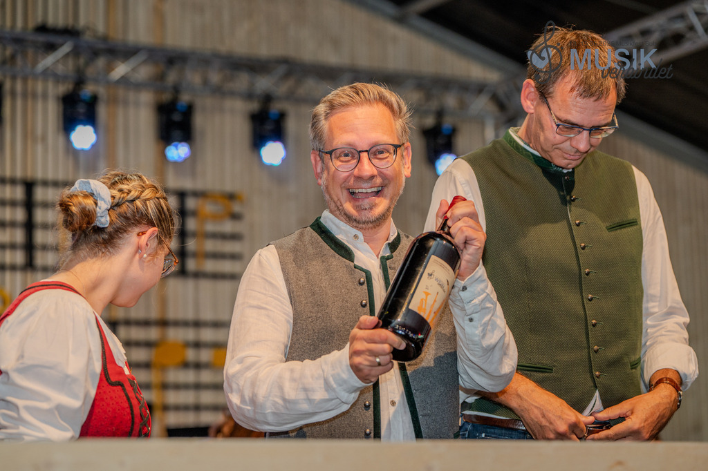 DSC_6174 | "Fussifoto.com – Ihr Ansprechpartner für hochwertige Fotografie! Entdecken Sie kreative Bilder und professionelle Dienstleistungen. Kontaktieren Sie uns für Ihre Projekte!"