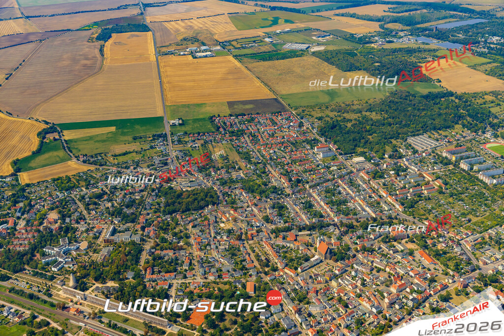 Klassische Luftaufnahme ohne Drohne zeigt:Salzelmen bei Schönebeck - Die Luftbildaufnahme wurde 2025 vom UL-Flugzeug heraus erstellt ( keine Drohnenaufnahme ) - Hochauflösende Luftaufnahme -Nicht vergleichbar mit Google Maps oder Satelittenbilder- Die Geschenkidee !Mit Lizenz und Bildrechte bestellbar