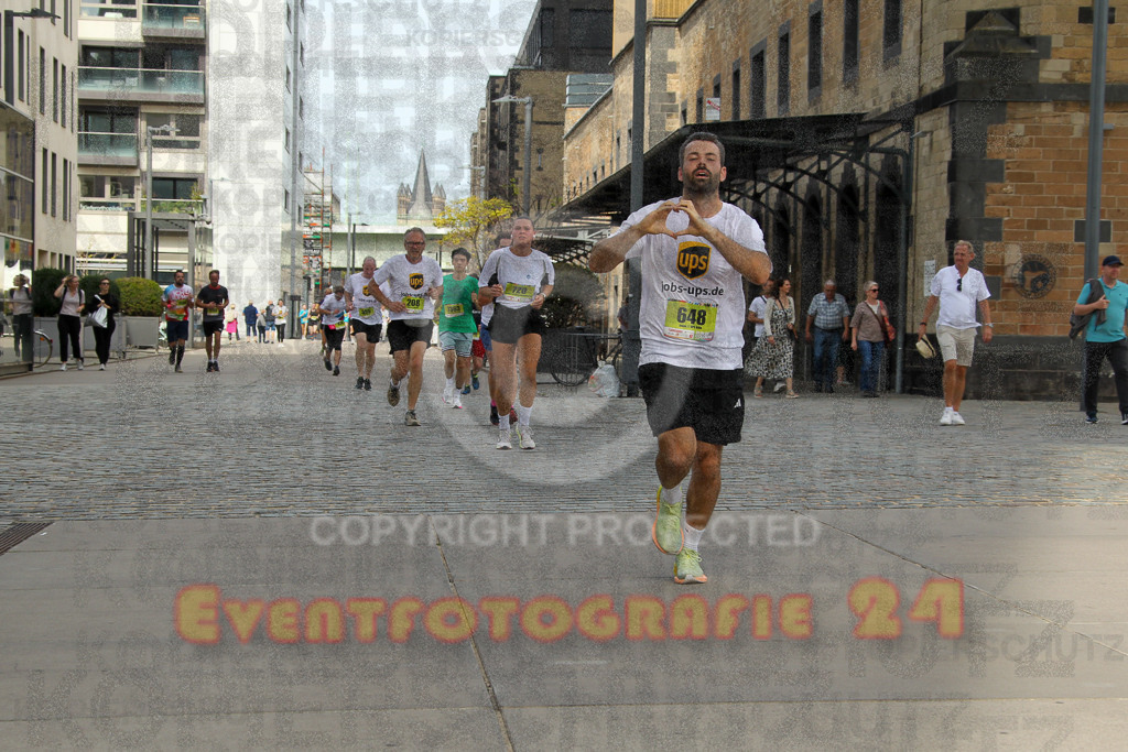 250920_1326_EV4_5562 | Sportfotografie im Rhein-Sieg Kreis, Köln, Bonn, NRW, Rheinland Pfalz, Hessen, etc. Unser Tätigkeitsfeld umfasst den Laufsport vom Volkslauf über den Marathon, Duathlon, Triathon bis zum Ultralauf wie Kölnpfad Ultra oder Schindertrail.