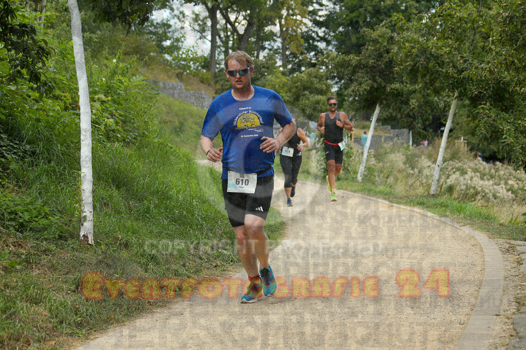 250824_1421_EX1_5919 | Sportfotografie im Rhein-Sieg Kreis, Köln, Bonn, NRW, Rheinland Pfalz, Hessen, etc. Unser Tätigkeitsfeld umfasst den Laufsport vom Volkslauf über den Marathon, Duathlon, Triathon bis zum Ultralauf wie Kölnpfad Ultra oder Schindertrail.