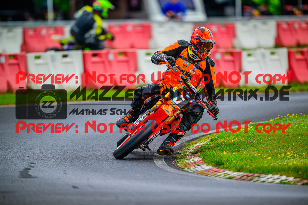 MaZZes_Fotomatrix_20250517_6007705_2921 | S4