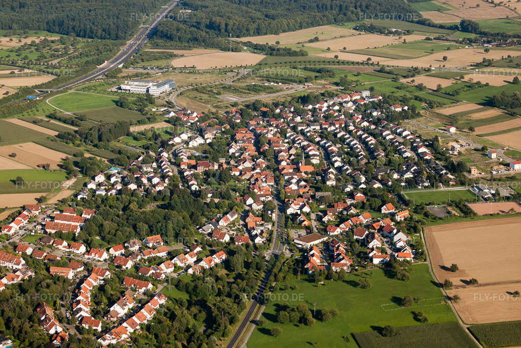 Luftbild: Ortsansicht von Westen im Ortsteil Palmbach in Karlsruhe im Bundesland Baden-Württemberg in Deutschland. Foto: IMG_32375.jpg vom 21.08.2010 durch Werner Riehm/FLY-FOTO.de