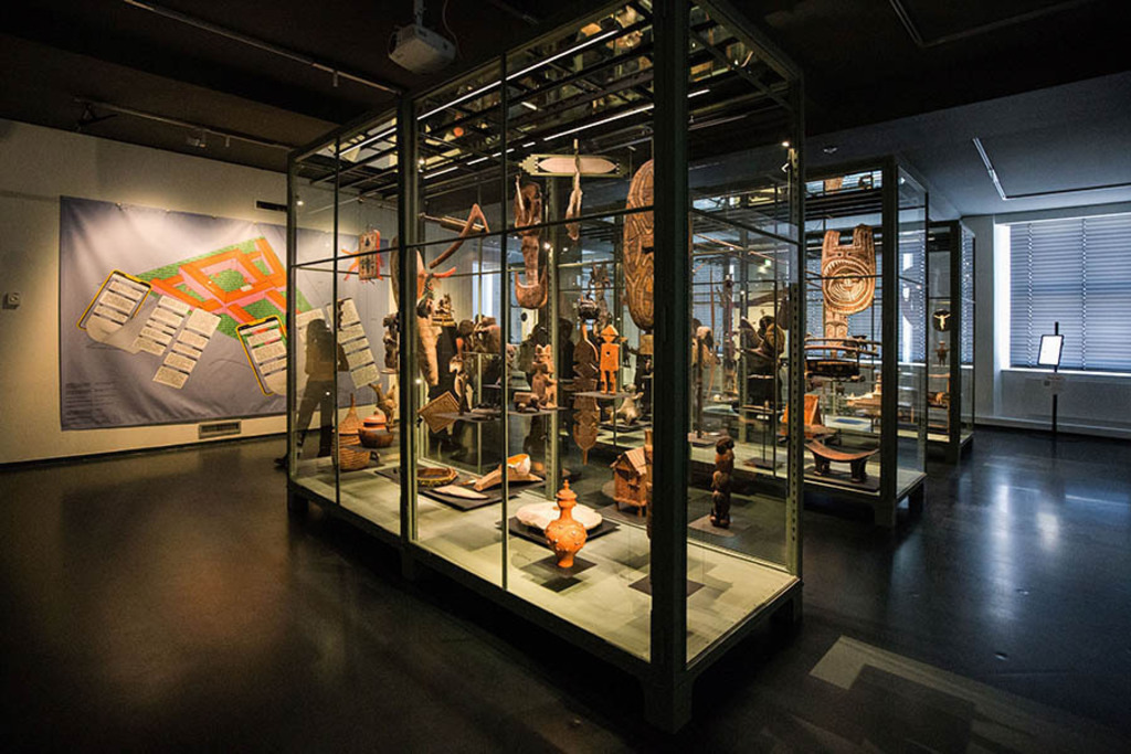 Foto: Leipzig - GRASSI Museum für Völkerkunde | Das Team hinter BILDLEXIKON LEIPZIG bündelt historische wie aktuelle Informationen über die Stadt Leipzig in Text und Bild auf einer Plattform und stellt diese der interessierten Öffentlichkeit zur Verfügung.