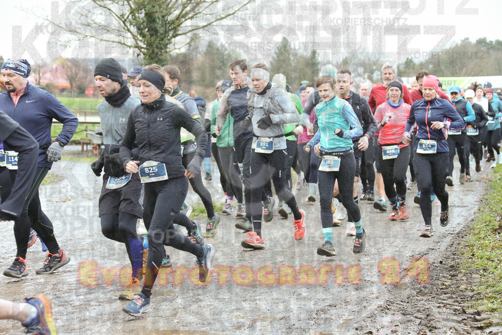 241208_0926_EX1_3726 | Sportfotografie im Rhein-Sieg Kreis, Köln, Bonn, NRW, Rheinland Pfalz, Hessen, etc. Unser Tätigkeitsfeld umfasst den Laufsport vom Volkslauf über den Marathon, Duathlon, Triathon bis zum Ultralauf wie Kölnpfad Ultra oder Schindertrail.